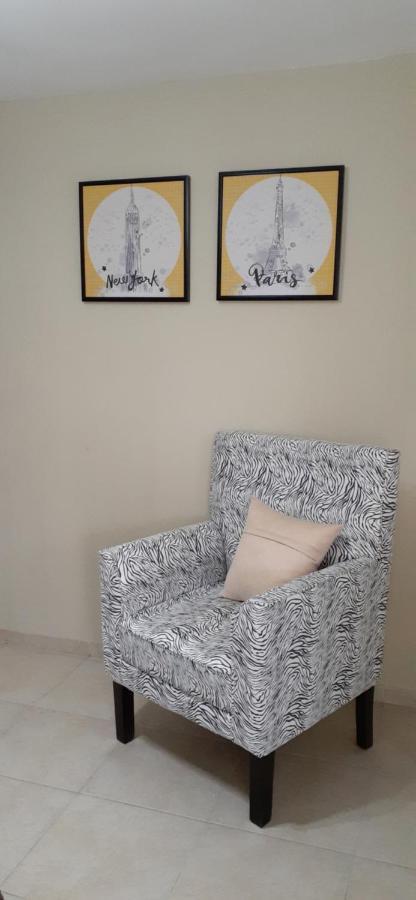 Residencial Palmas De Gurabo Appartement Santiago De Los Caballeros Buitenkant foto